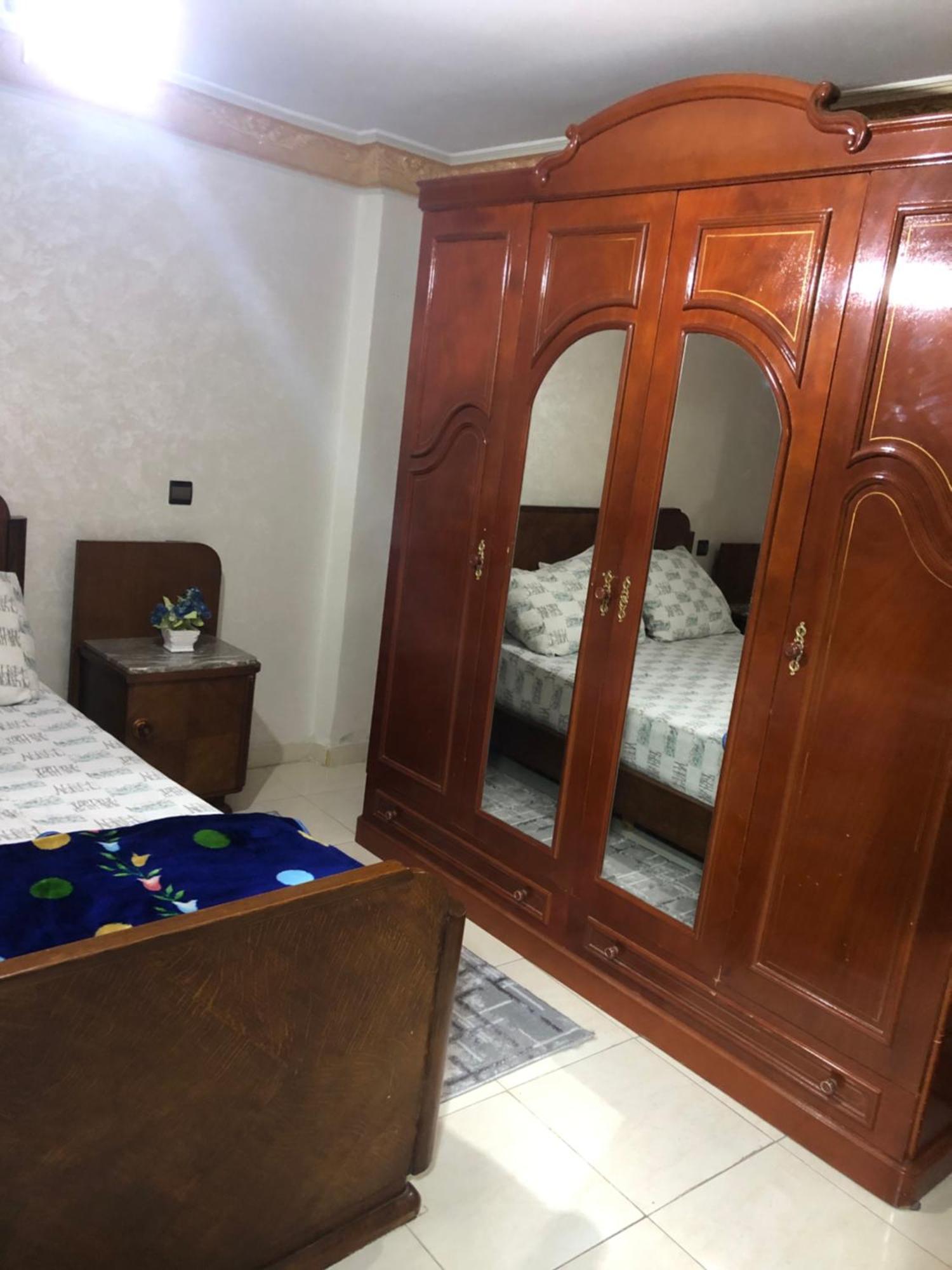 شقة توجد وسط مدينة طنجة و تتوفر على كامل التجهيزات الضرورية خاصةبالعائلات Tânger Exterior foto